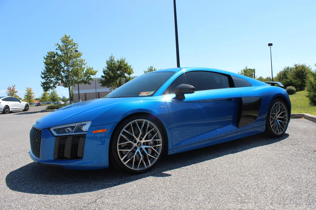 2017 Audi 4S R8 - Image 2 of 31