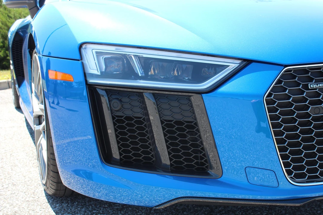2017 Audi 4S R8 - Image 27 of 31