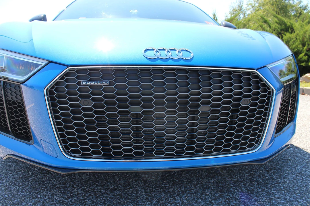 2017 Audi 4S R8 - Image 25 of 31