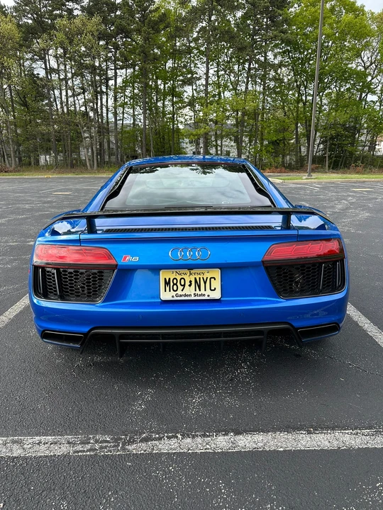 2017 Audi 4S R8 - Image 11 of 31