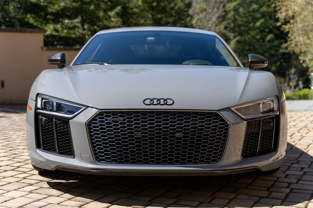 2017 Audi 4S R8 - Image 3 of 31