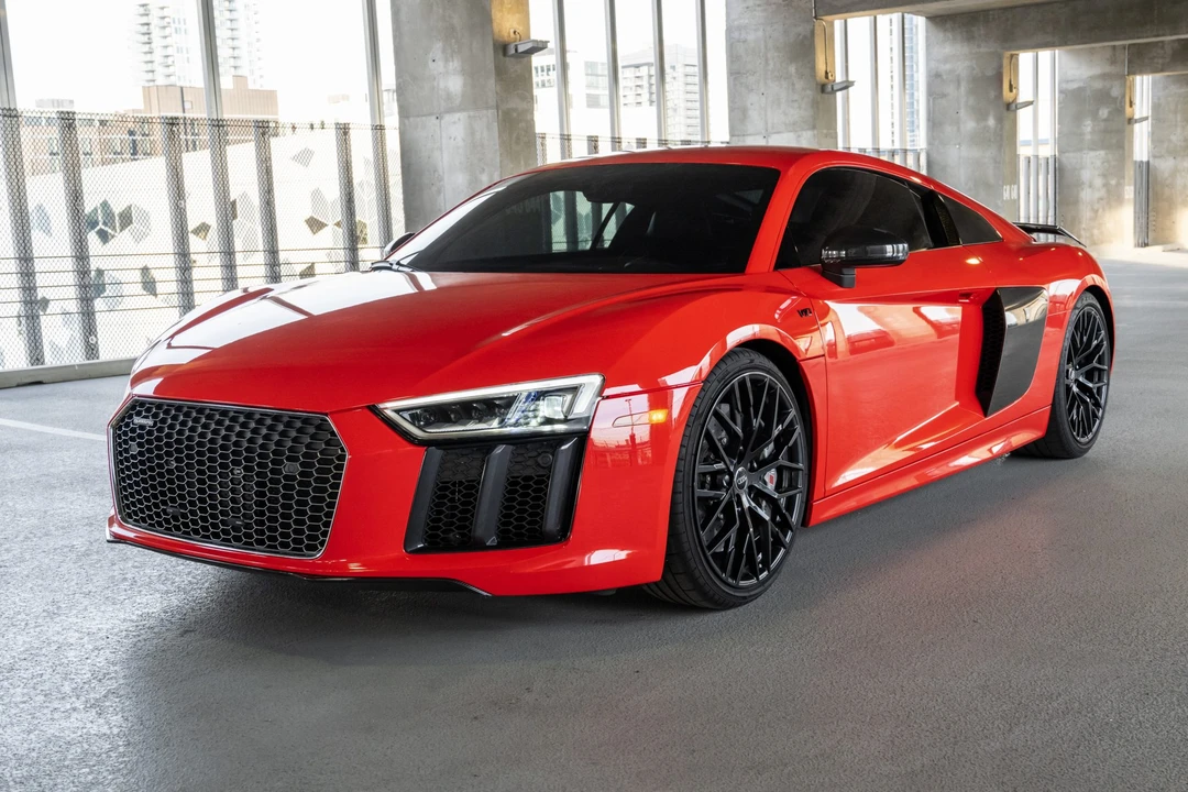 2017 Audi 4S R8 - Image 2 of 31