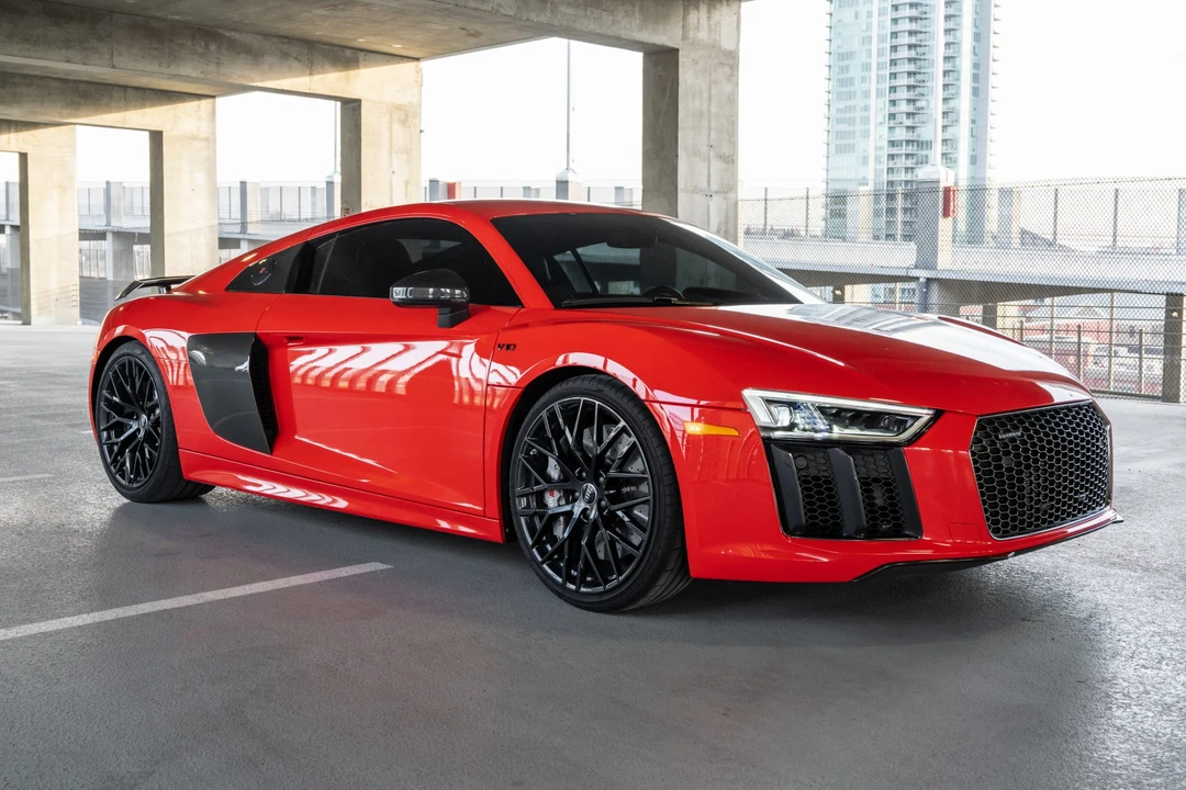 2017 Audi 4S R8 - Image 7 of 31