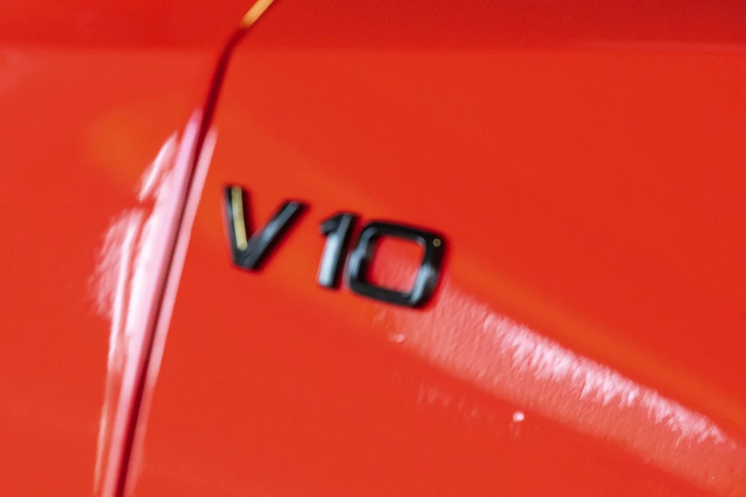 2017 Audi 4S R8 - Image 31 of 31