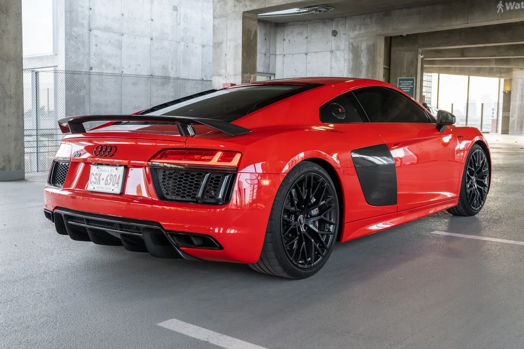 2017 Audi 4S R8 - Image 10 of 31