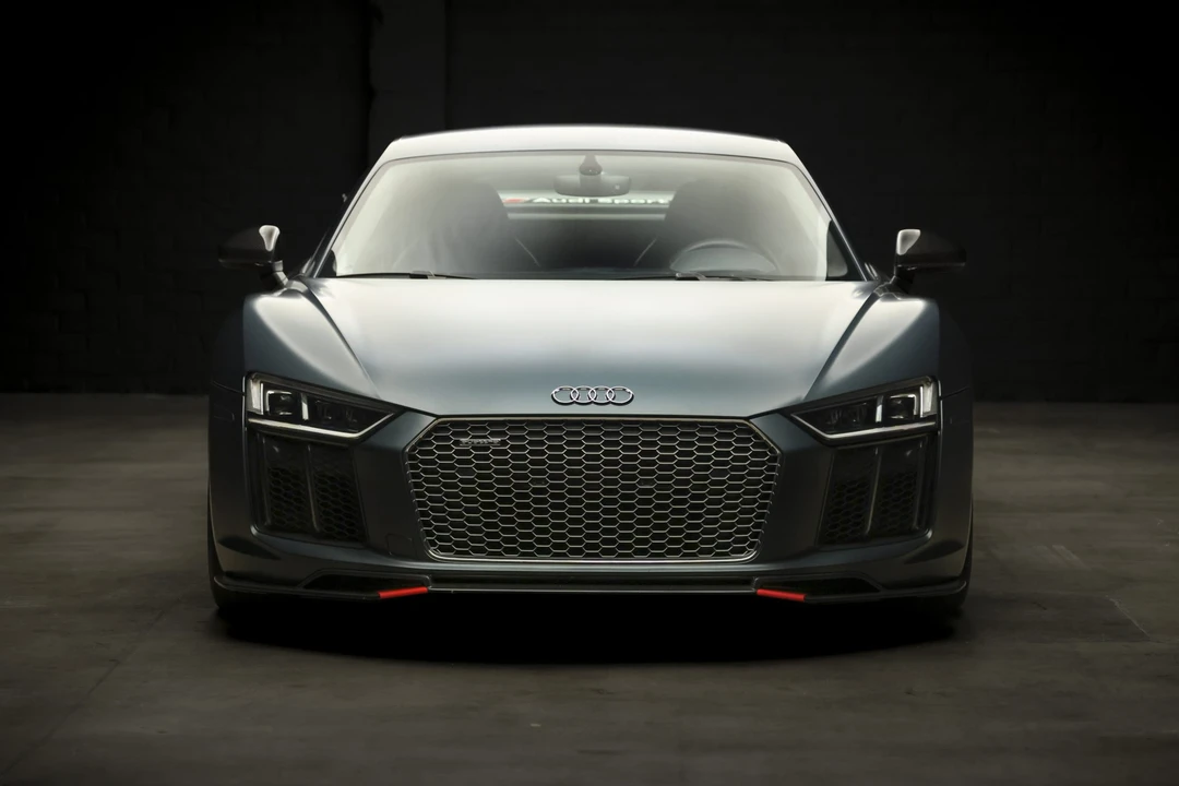 2017 Audi 4S R8 - Image 6 of 31