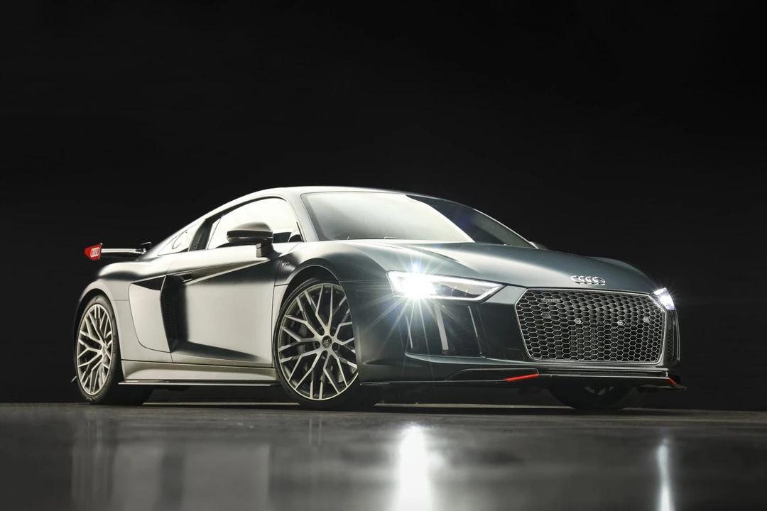2017 Audi 4S R8 - Image 13 of 31