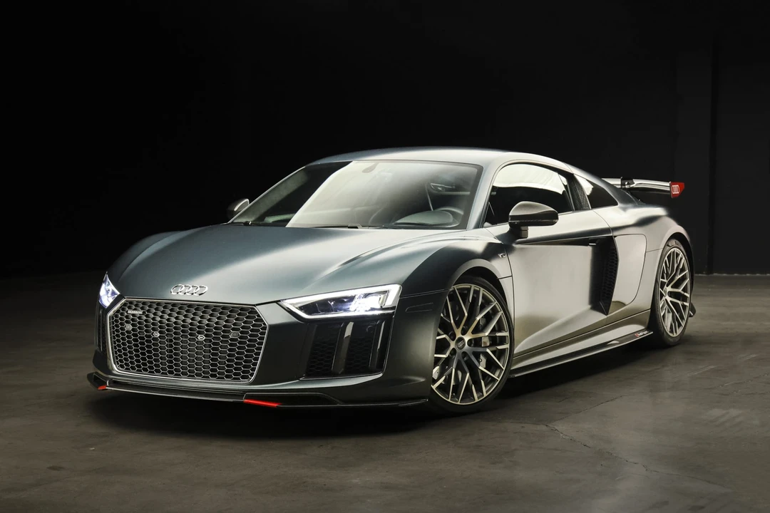 2017 Audi 4S R8 - Image 4 of 31