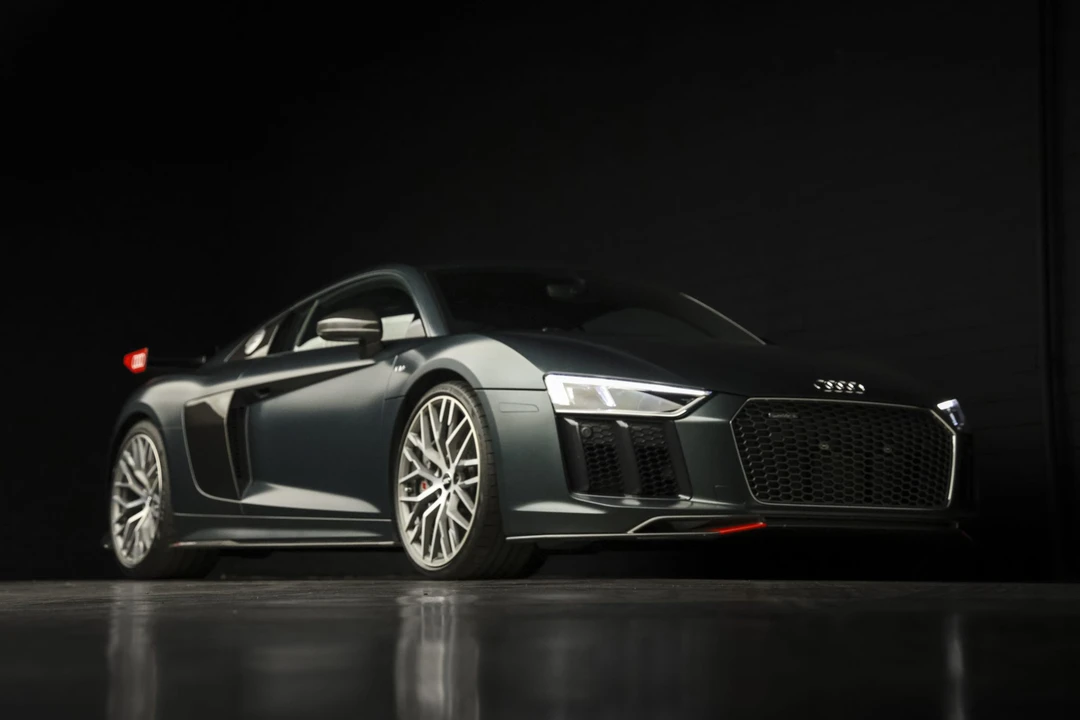 2017 Audi 4S R8 - Image 14 of 31