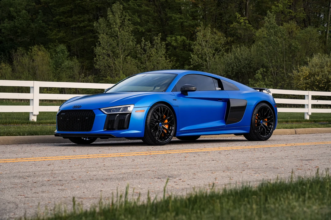2017 Audi 4S R8 - Image 10 of 31