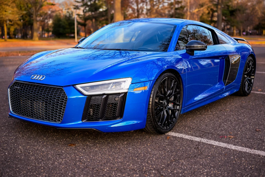 2017 Audi 4S R8 - Image 3 of 31