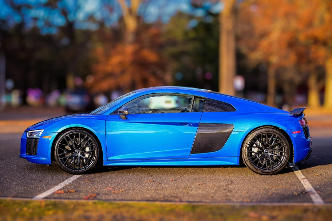 2017 Audi 4S R8 - Image 25 of 31