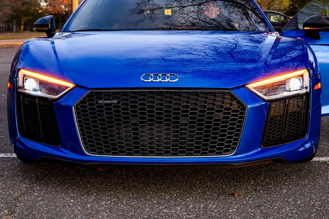 2017 Audi 4S R8 - Image 8 of 31