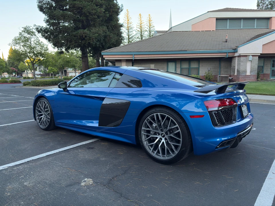2017 Audi 4S R8 - Image 18 of 31