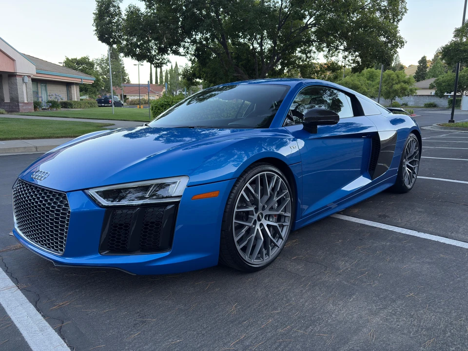 2017 Audi 4S R8 - Image 13 of 31
