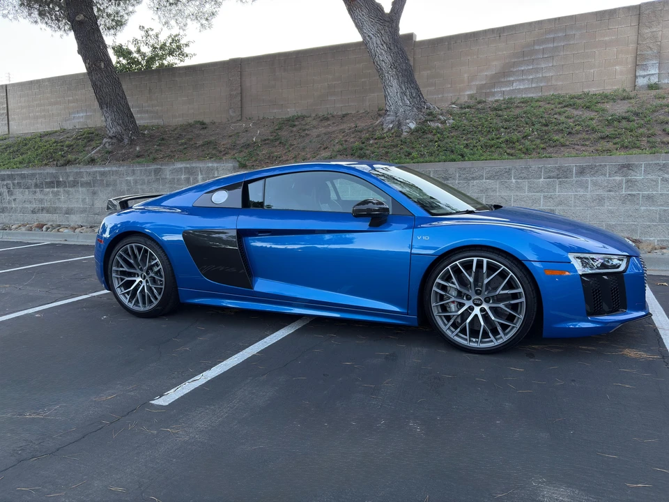 2017 Audi 4S R8 - Image 21 of 31