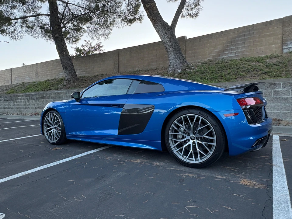 2017 Audi 4S R8 - Image 17 of 31