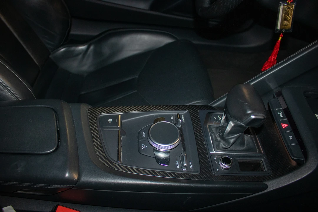 2017 Audi 4S R8 - Image 30 of 31