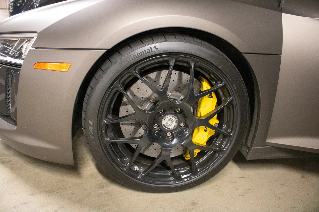 2017 Audi 4S R8 - Image 19 of 31