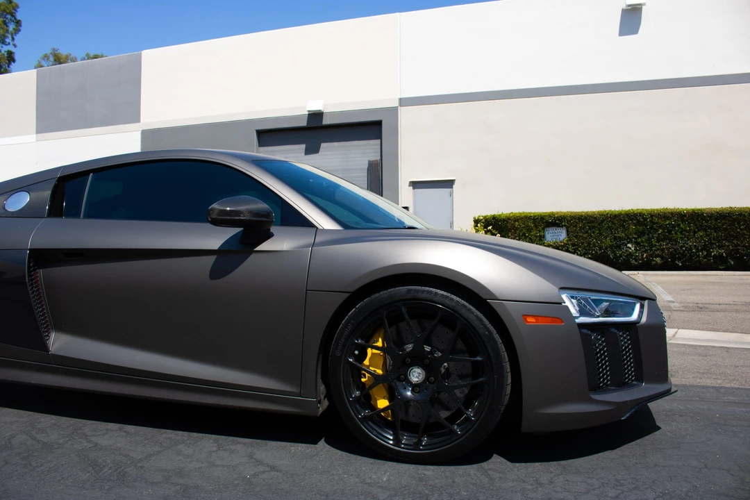 2017 Audi 4S R8 - Image 7 of 31