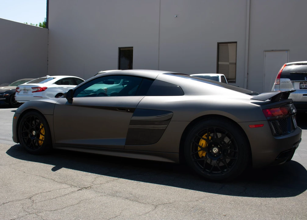 2017 Audi 4S R8 - Image 12 of 31