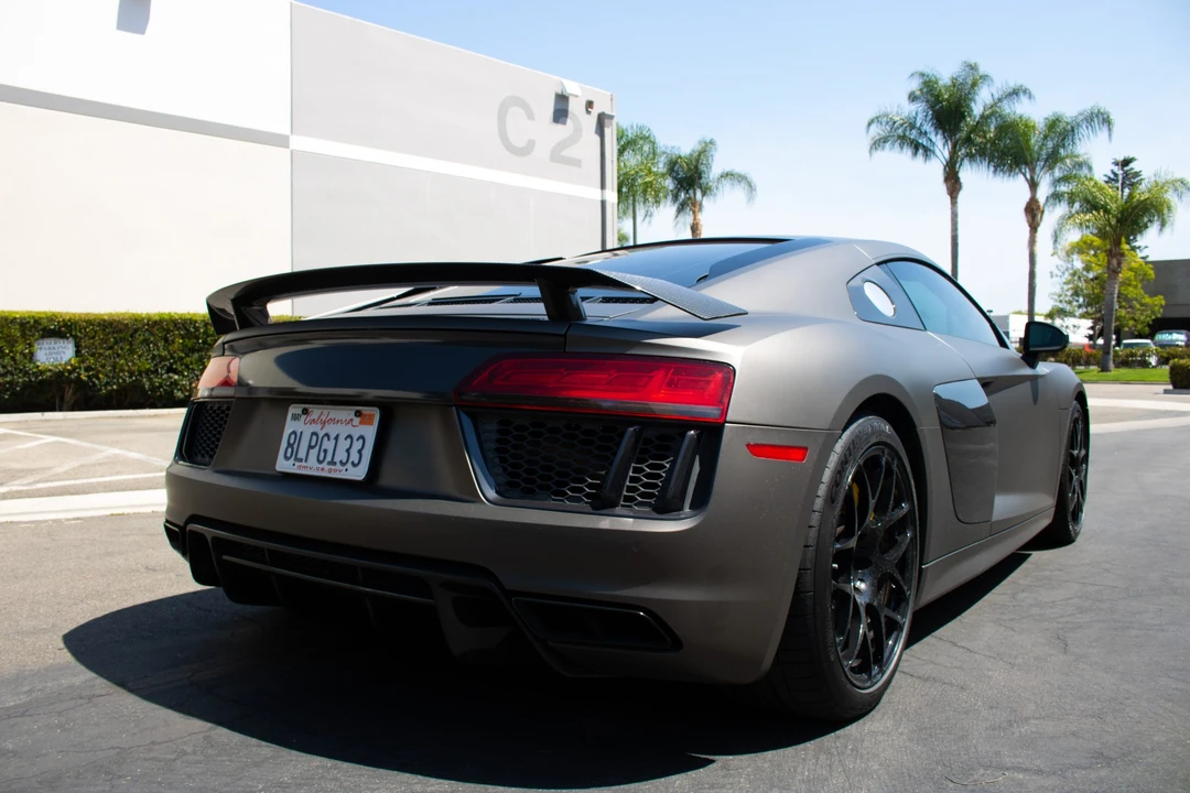 2017 Audi 4S R8 - Image 10 of 31