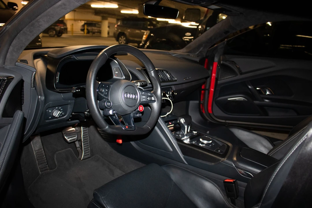 2017 Audi 4S R8 - Image 21 of 31