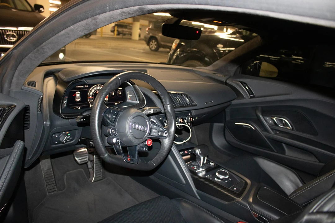 2017 Audi 4S R8 - Image 22 of 31