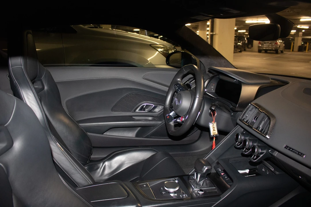 2017 Audi 4S R8 - Image 28 of 31