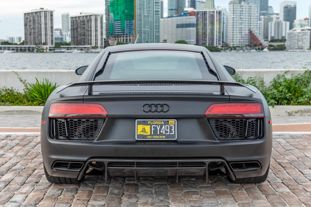 2017 Audi 4S R8 - Image 5 of 31
