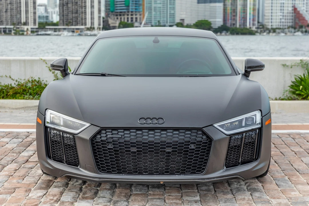 2017 Audi 4S R8 - Image 2 of 31