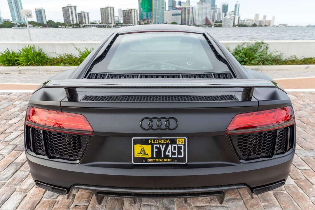 2017 Audi 4S R8 - Image 11 of 31