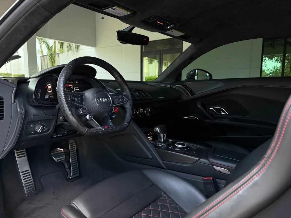 2017 Audi 4S R8 - Image 2 of 20