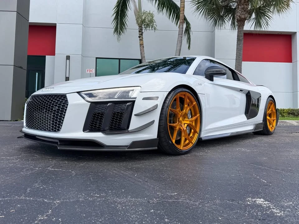 2017 Audi 4S R8 - Image 4 of 20