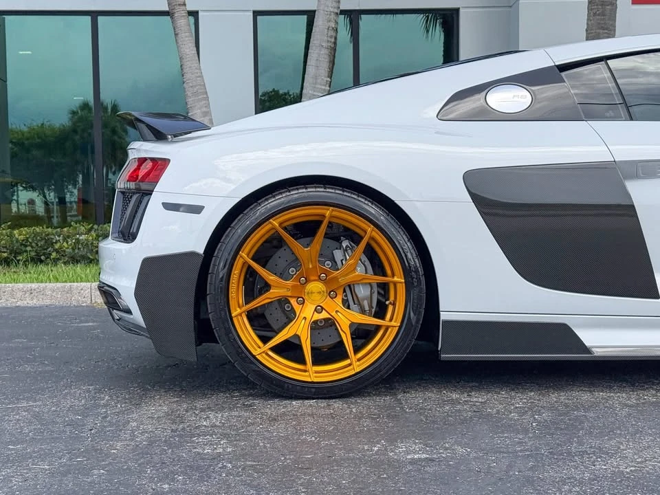 2017 Audi 4S R8 - Image 7 of 20
