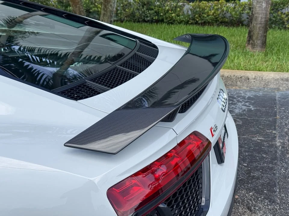 2017 Audi 4S R8 - Image 10 of 20