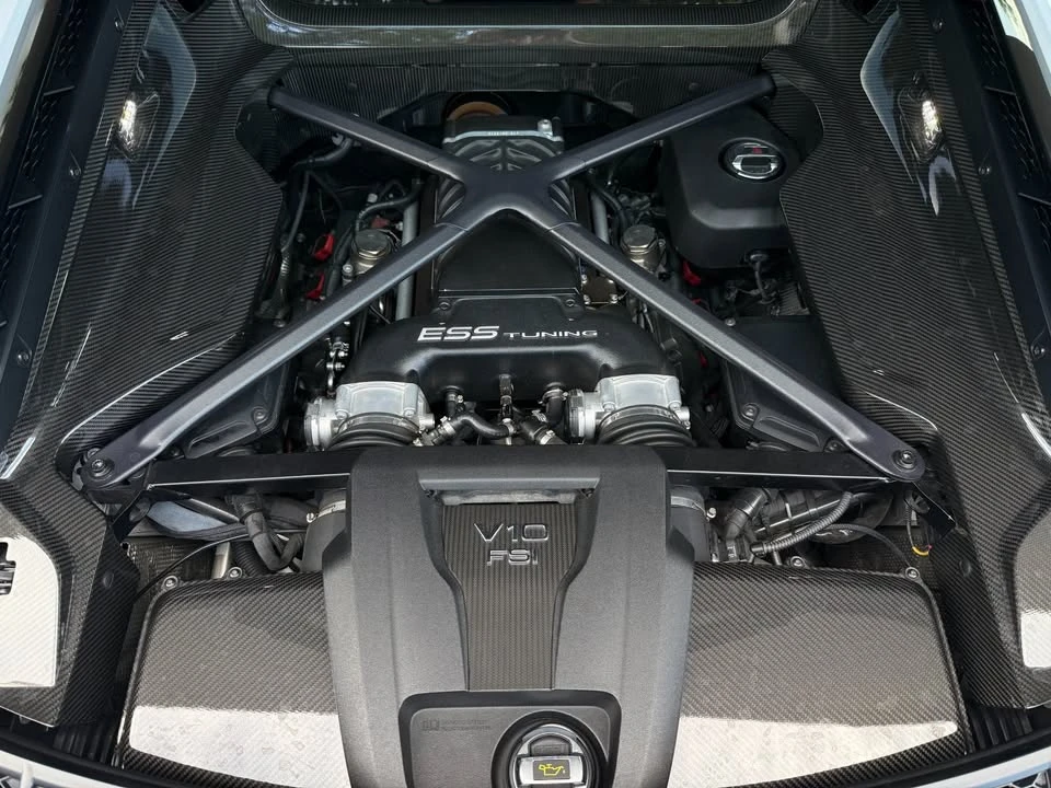 2017 Audi 4S R8 - Image 3 of 20