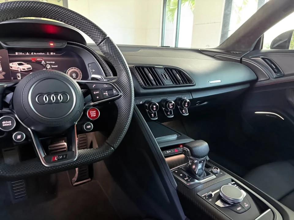 2017 Audi 4S R8 - Image 17 of 20
