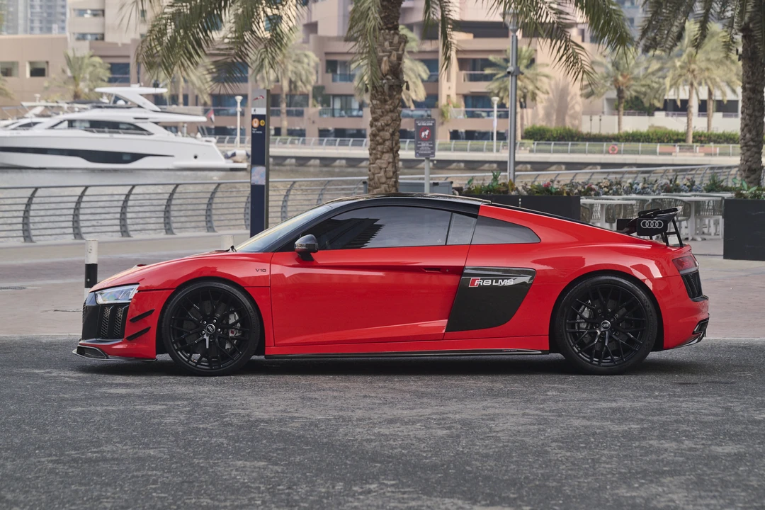 2017 Audi 4S R8 - Image 8 of 31
