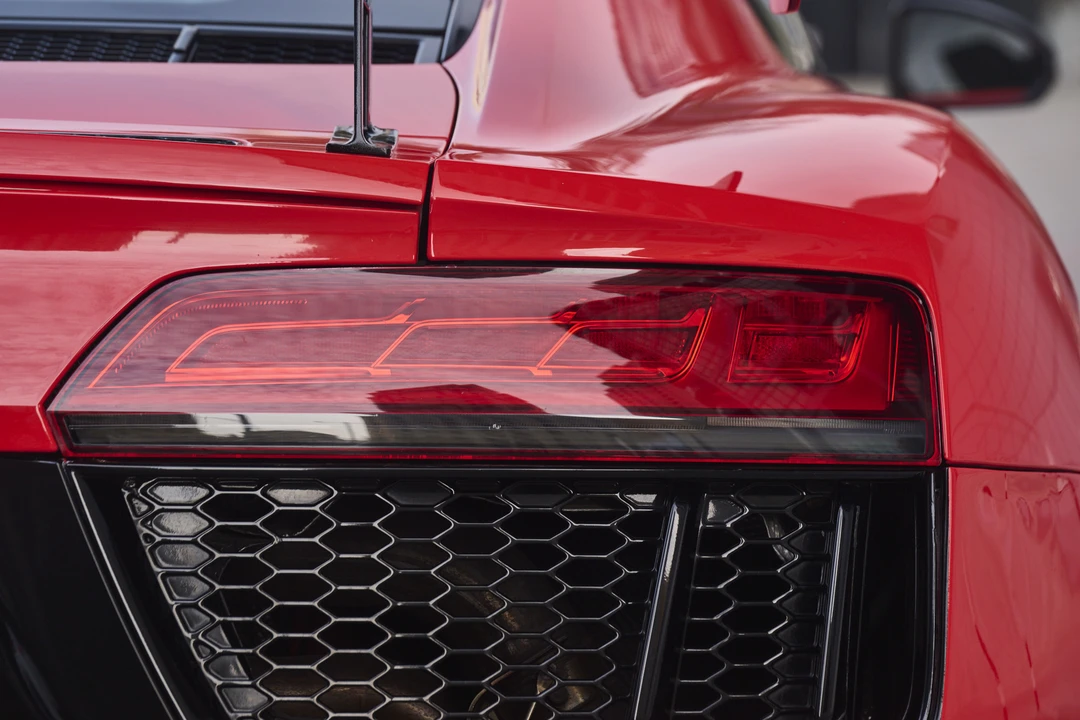 2017 Audi 4S R8 - Image 11 of 31