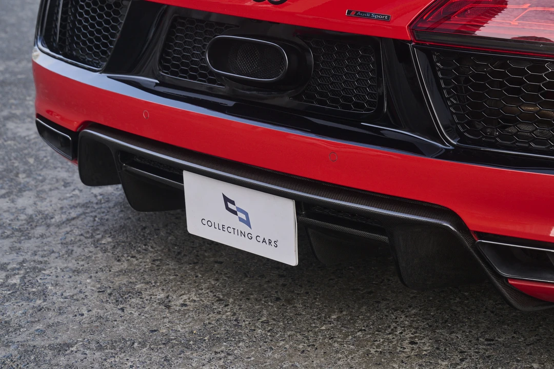 2017 Audi 4S R8 - Image 14 of 31