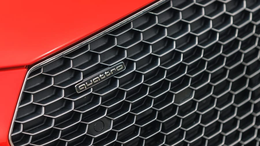 2017 Audi 4S R8 - Image 5 of 31