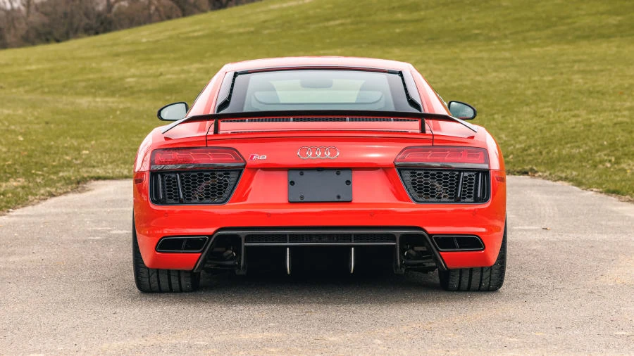 2017 Audi 4S R8 - Image 18 of 31