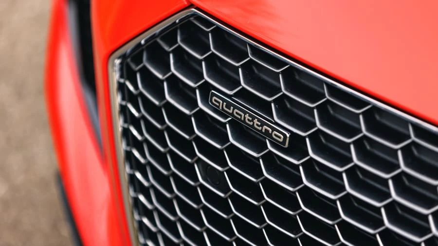 2017 Audi 4S R8 - Image 20 of 31