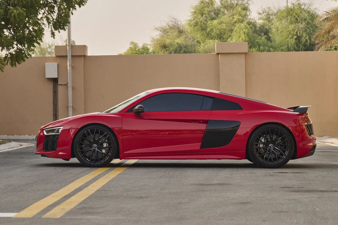 2017 Audi 4S R8 - Image 8 of 31