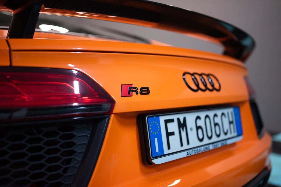 2017 Audi 4S R8 - Image 17 of 31