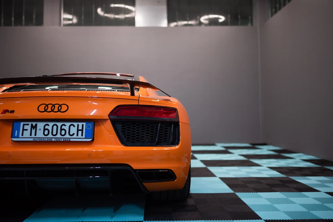 2017 Audi 4S R8 - Image 31 of 31