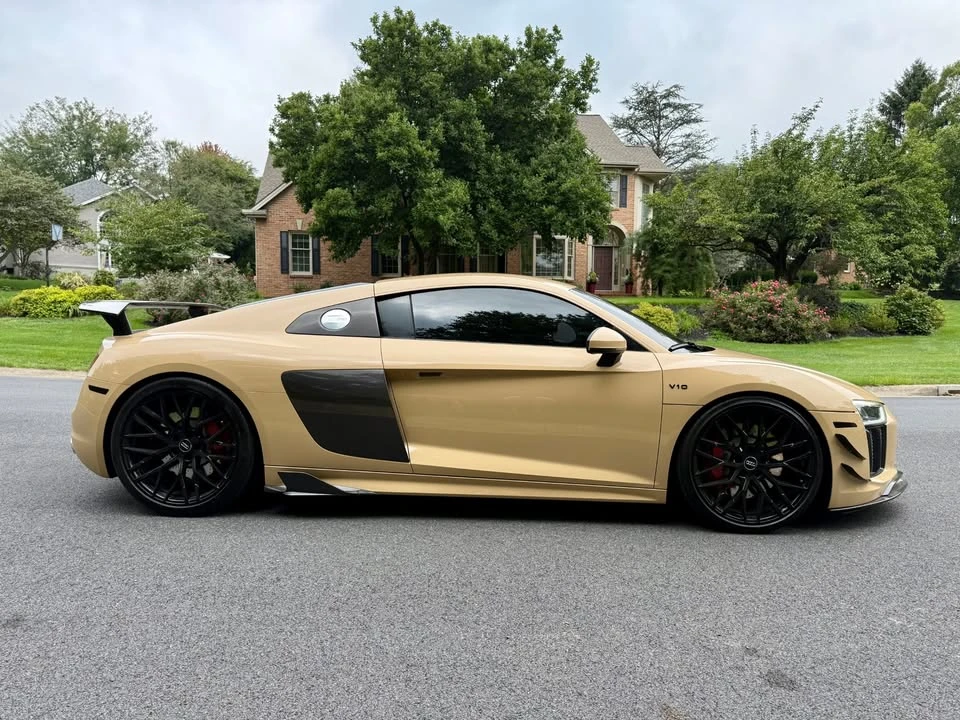 2017 Audi 4S R8 - Image 4 of 15