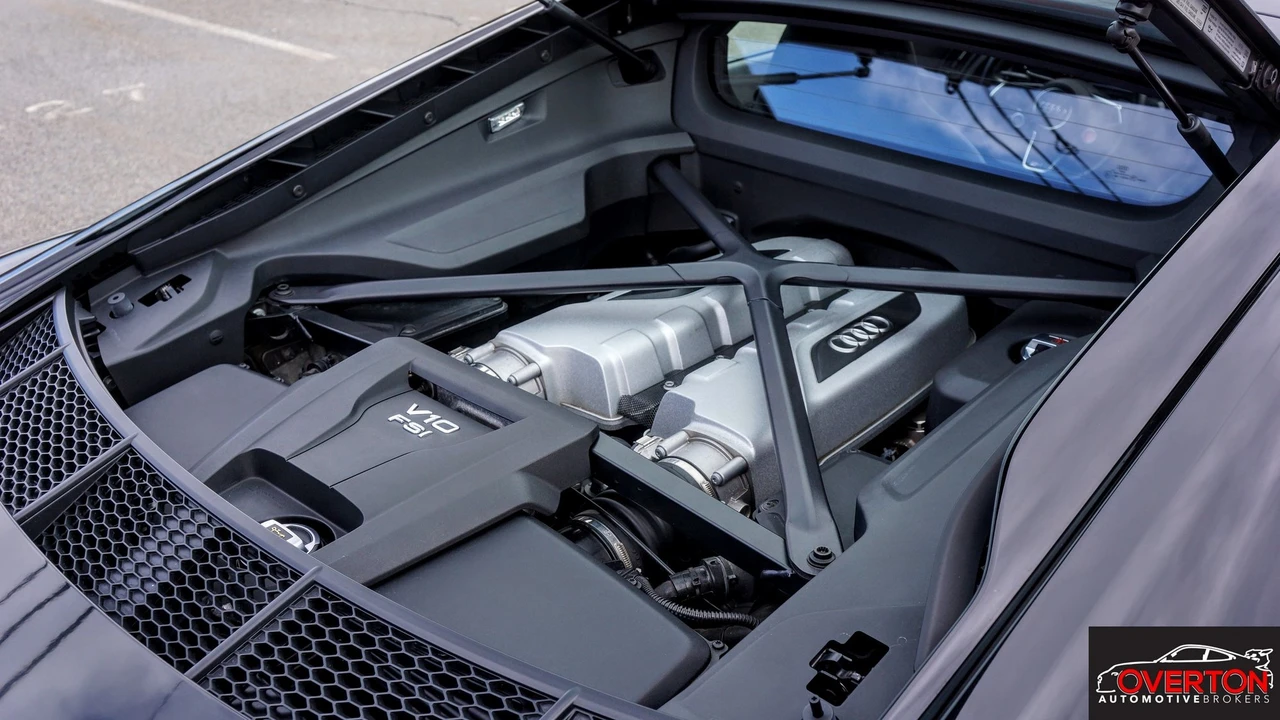 2017 Audi 4S R8 - Image 21 of 24
