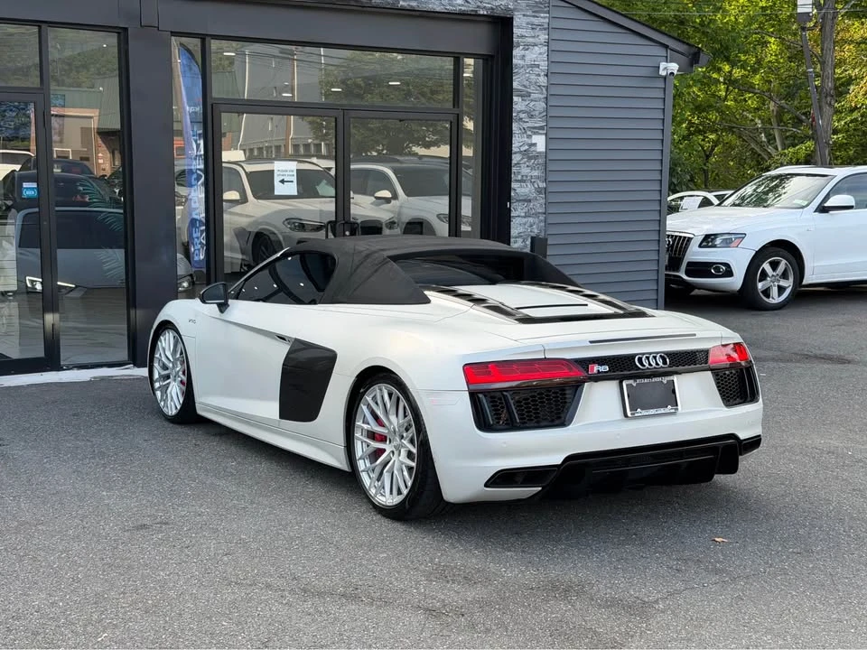 2017 Audi 4S R8 - Image 13 of 20